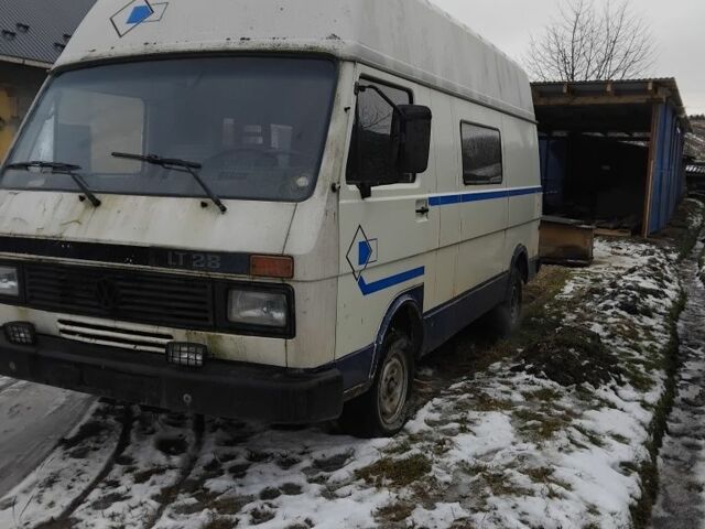 Білий Фольксваген ЛТ, об'ємом двигуна 2.4 л та пробігом 415 тис. км за 1200 $, фото 2 на Automoto.ua