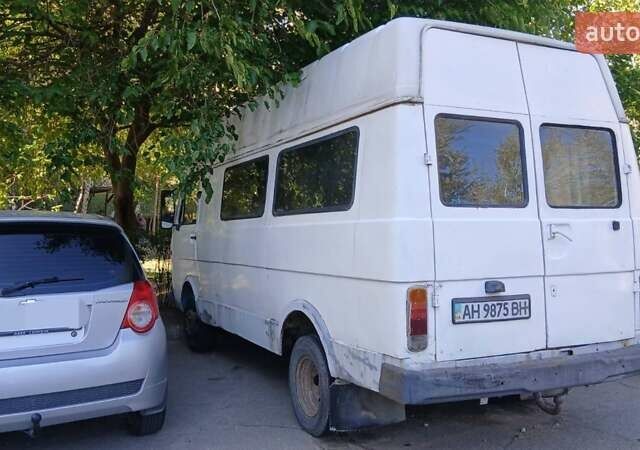 Білий Фольксваген ЛТ, об'ємом двигуна 2.4 л та пробігом 500 тис. км за 800 $, фото 2 на Automoto.ua