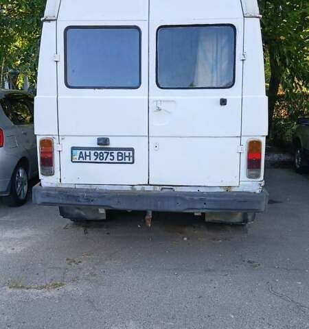 Білий Фольксваген ЛТ, об'ємом двигуна 2.4 л та пробігом 500 тис. км за 800 $, фото 3 на Automoto.ua