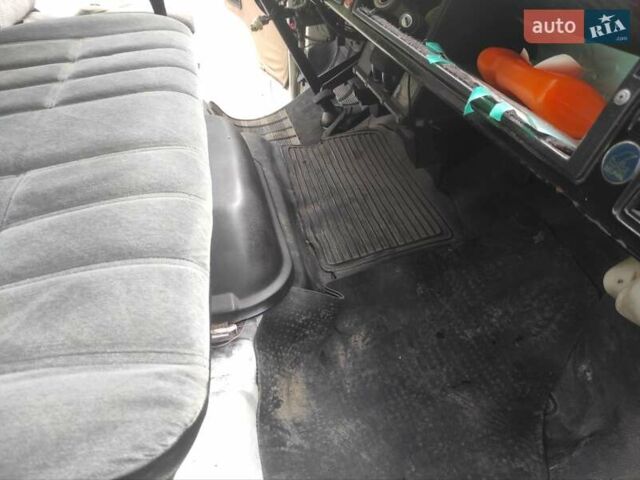 Белый Фольксваген ЛТ, объемом двигателя 2.4 л и пробегом 200 тыс. км за 950 $, фото 16 на Automoto.ua