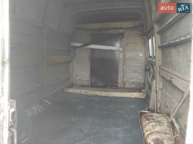 Белый Фольксваген ЛТ, объемом двигателя 2.4 л и пробегом 200 тыс. км за 950 $, фото 20 на Automoto.ua