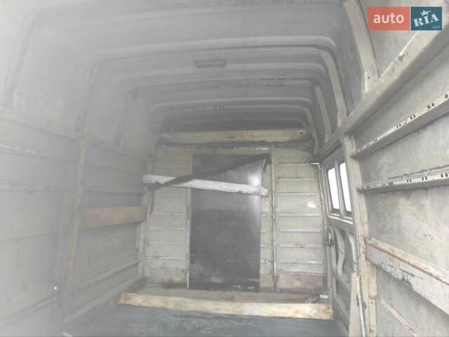 Белый Фольксваген ЛТ, объемом двигателя 2.4 л и пробегом 200 тыс. км за 950 $, фото 21 на Automoto.ua