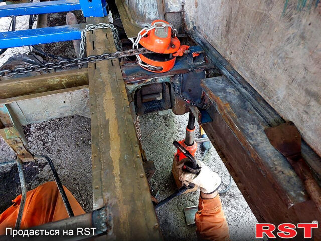 Белый Фольксваген ЛТ, объемом двигателя 2.5 л и пробегом 390 тыс. км за 6500 $, фото 5 на Automoto.ua