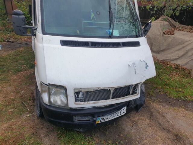 Фольксваген ЛТ 1997 в Житомире на Automoto.ua Белый Фольксваген ЛТ, объемом двигателя 2.5 л и пробегом 500 тыс. км за 2300 $, фото 5 на Automoto.ua