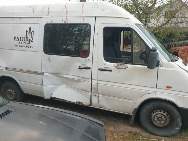 Фольксваген ЛТ 1997 в Житомире на Automoto.ua Белый Фольксваген ЛТ, объемом двигателя 2.5 л и пробегом 500 тыс. км за 2300 $, фото 6 на Automoto.ua