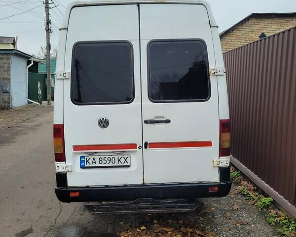 Белый Фольксваген ЛТ, объемом двигателя 2.46 л и пробегом 500 тыс. км за 5500 $, фото 23 на Automoto.ua