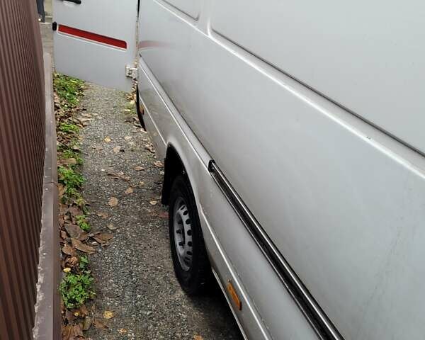 Белый Фольксваген ЛТ, объемом двигателя 2.46 л и пробегом 500 тыс. км за 5500 $, фото 21 на Automoto.ua