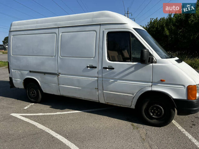 Белый Фольксваген ЛТ, объемом двигателя 2.46 л и пробегом 820 тыс. км за 5000 $, фото 6 на Automoto.ua