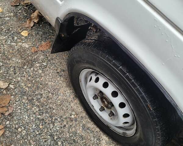 Белый Фольксваген ЛТ, объемом двигателя 2.46 л и пробегом 500 тыс. км за 5500 $, фото 22 на Automoto.ua