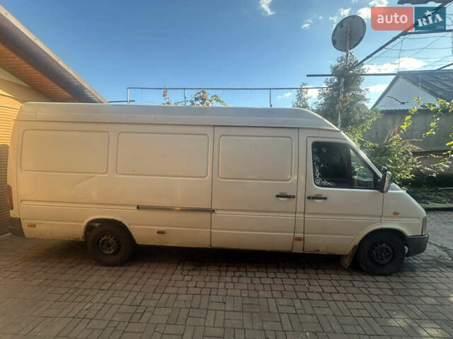 Білий Фольксваген ЛТ, об'ємом двигуна 2.46 л та пробігом 598 тис. км за 6100 $, фото 2 на Automoto.ua