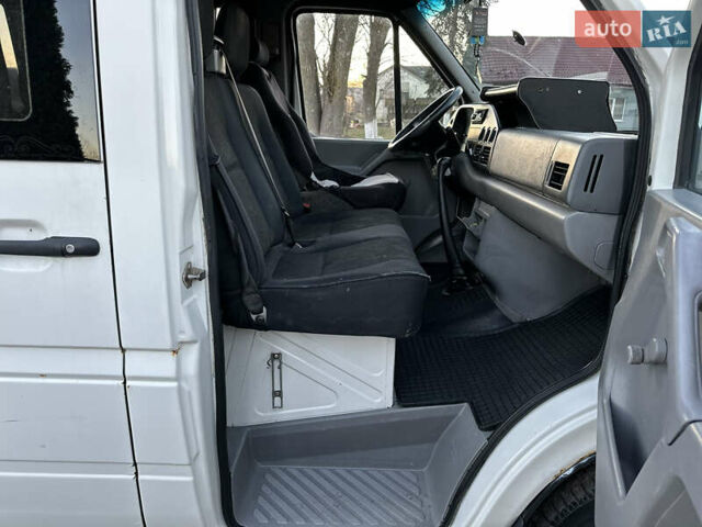 Білий Фольксваген ЛТ, об'ємом двигуна 2.5 л та пробігом 380 тис. км за 5700 $, фото 17 на Automoto.ua