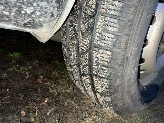 Белый Фольксваген ЛТ, объемом двигателя 2.5 л и пробегом 400 тыс. км за 3500 $, фото 4 на Automoto.ua