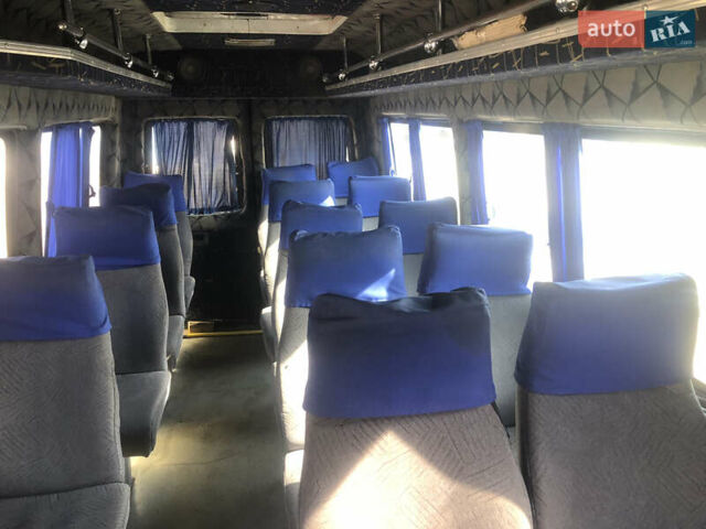 Белый Фольксваген ЛТ, объемом двигателя 2.8 л и пробегом 200 тыс. км за 6800 $, фото 2 на Automoto.ua