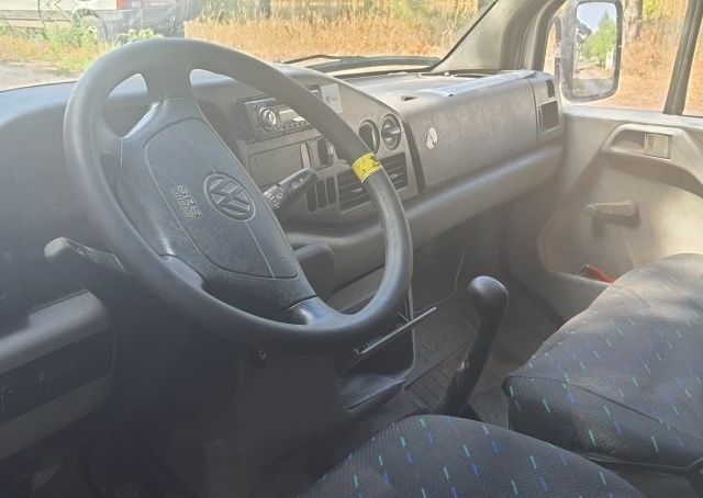 Белый Фольксваген ЛТ, объемом двигателя 2.5 л и пробегом 360 тыс. км за 3000 $, фото 7 на Automoto.ua