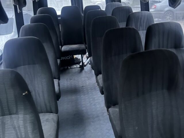 Белый Фольксваген ЛТ, объемом двигателя 2.5 л и пробегом 400 тыс. км за 3500 $, фото 11 на Automoto.ua