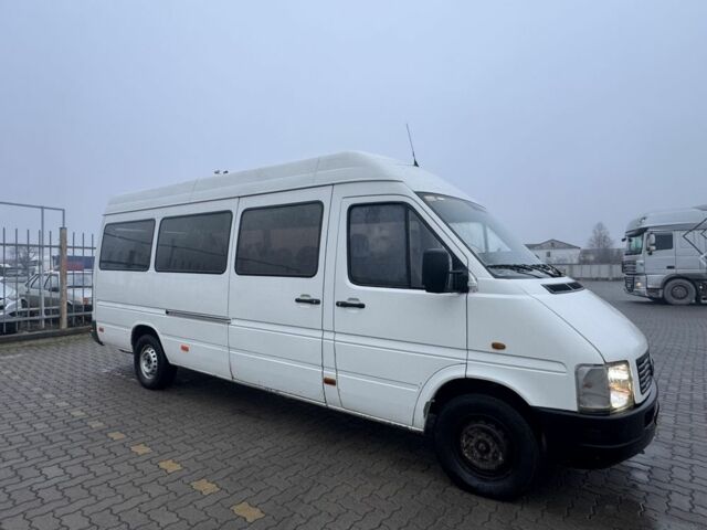 Белый Фольксваген ЛТ, объемом двигателя 2.5 л и пробегом 448 тыс. км за 5000 $, фото 3 на Automoto.ua