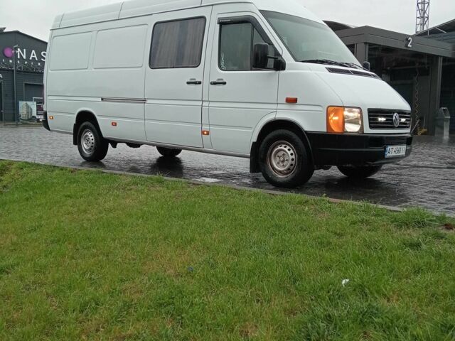 Белый Фольксваген ЛТ, объемом двигателя 2.8 л и пробегом 481 тыс. км за 9900 $, фото 3 на Automoto.ua