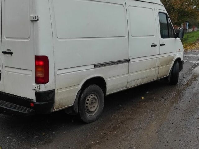 Белый Фольксваген ЛТ, объемом двигателя 0 л и пробегом 800 тыс. км за 6500 $, фото 3 на Automoto.ua