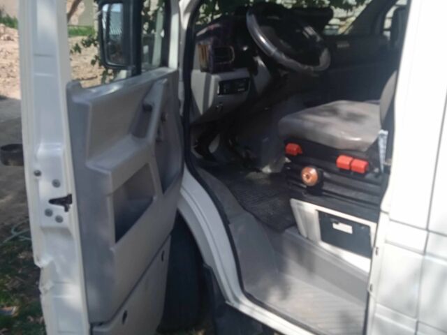 Фольксваген ЛТ 2002 в Иршава на Automoto.ua Белый Фольксваген ЛТ, объемом двигателя 2.5 л и пробегом 500 тыс. км за 6550 $, фото 6 на Automoto.ua
