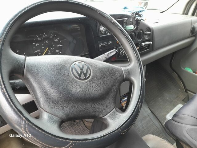 Белый Фольксваген ЛТ, объемом двигателя 2.5 л и пробегом 650 тыс. км за 7103 $, фото 7 на Automoto.ua