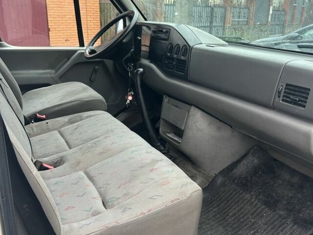 Білий Фольксваген ЛТ, об'ємом двигуна 2.5 л та пробігом 477 тис. км за 5500 $, фото 6 на Automoto.ua