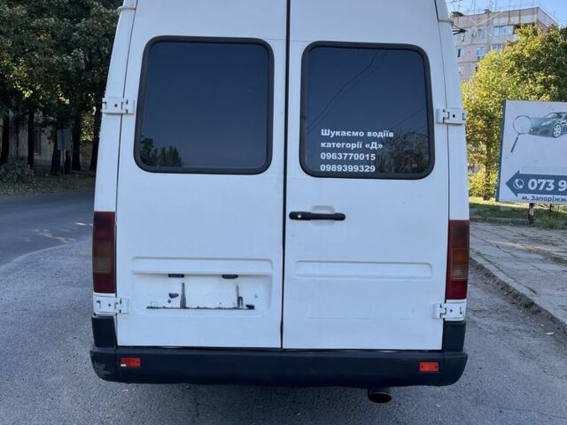 Белый Фольксваген ЛТ, объемом двигателя 2.5 л и пробегом 150 тыс. км за 8500 $, фото 3 на Automoto.ua