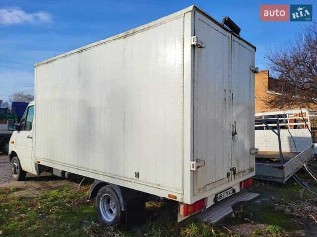 Белый Фольксваген ЛТ, объемом двигателя 2.5 л и пробегом 240 тыс. км за 13800 $, фото 4 на Automoto.ua