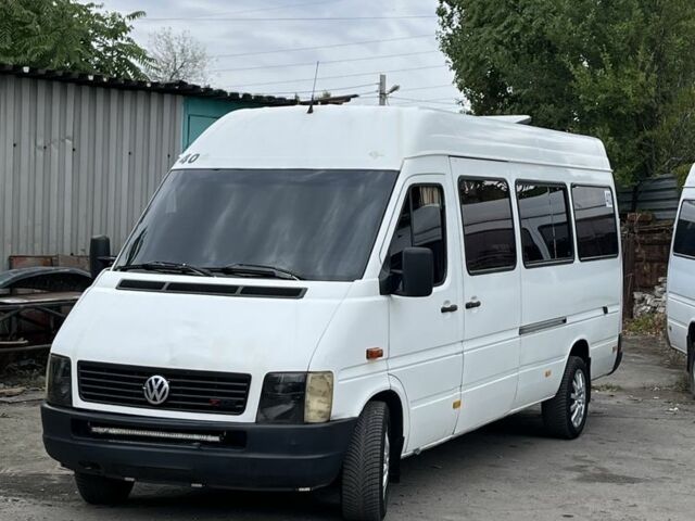 Белый Фольксваген ЛТ, объемом двигателя 2.5 л и пробегом 150 тыс. км за 8500 $, фото 7 на Automoto.ua