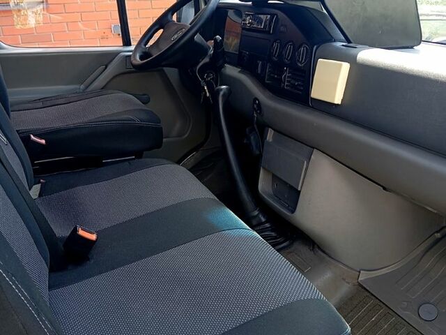 Белый Фольксваген ЛТ, объемом двигателя 2.8 л и пробегом 555 тыс. км за 15000 $, фото 8 на Automoto.ua