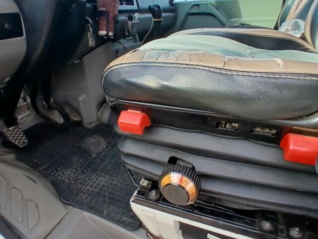 Фольксваген ЛТ 2004 в Ровно на Automoto.ua Белый Фольксваген ЛТ, объемом двигателя 2.5 л и пробегом 700 тыс. км за 7500 $, фото 7 на Automoto.ua