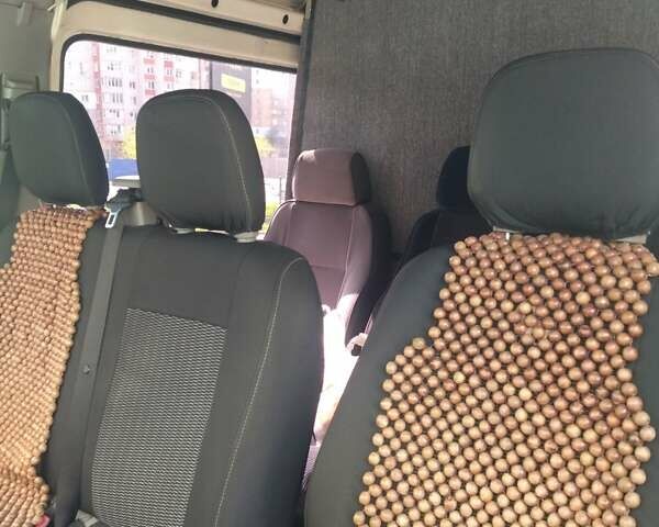 Белый Фольксваген ЛТ, объемом двигателя 0 л и пробегом 350 тыс. км за 7150 $, фото 3 на Automoto.ua