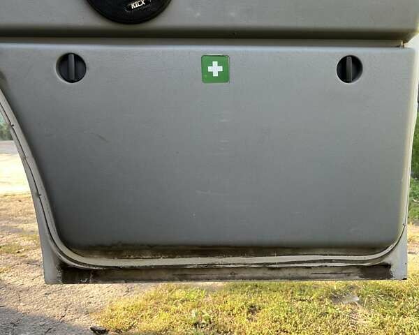 Белый Фольксваген ЛТ, объемом двигателя 2.46 л и пробегом 700 тыс. км за 9000 $, фото 4 на Automoto.ua