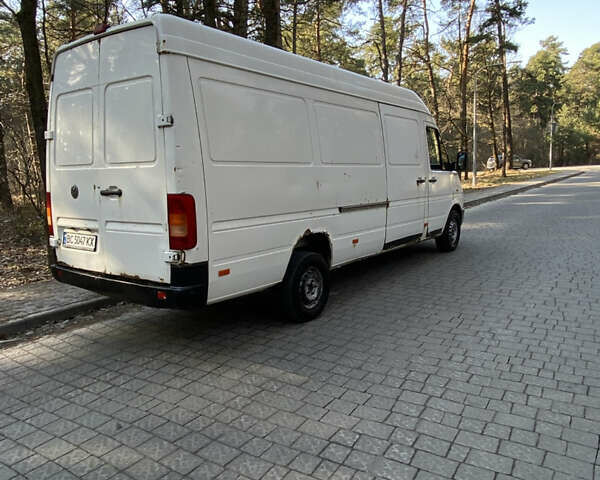 Белый Фольксваген ЛТ, объемом двигателя 2.46 л и пробегом 676 тыс. км за 6200 $, фото 4 на Automoto.ua
