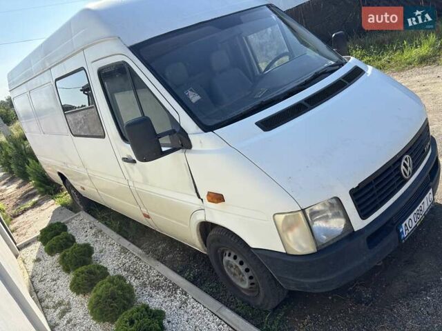 Білий Фольксваген ЛТ, об'ємом двигуна 2.46 л та пробігом 640 тис. км за 9000 $, фото 1 на Automoto.ua