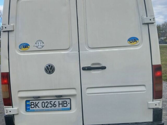 Фольксваген ЛТ 2004 в Ровно на Automoto.ua Белый Фольксваген ЛТ, объемом двигателя 2.5 л и пробегом 700 тыс. км за 7500 $, фото 3 на Automoto.ua