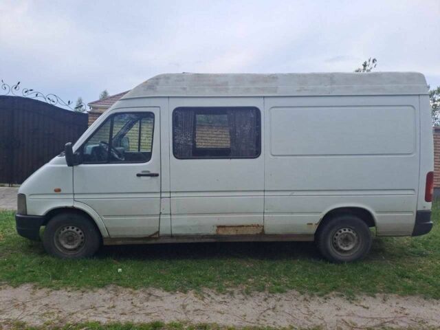 Белый Фольксваген ЛТ, объемом двигателя 2.46 л и пробегом 447 тыс. км за 6500 $, фото 19 на Automoto.ua