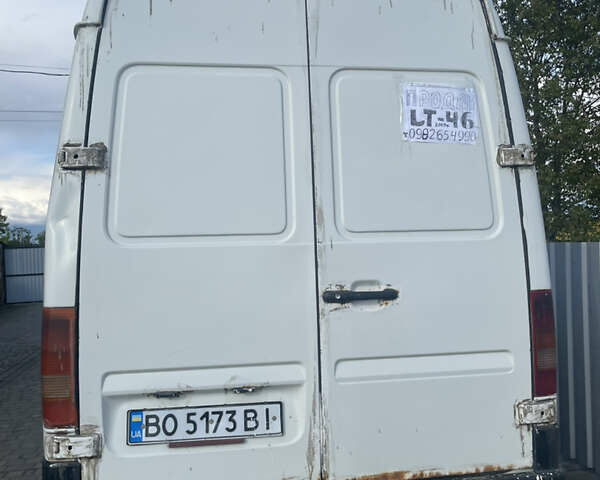 Белый Фольксваген ЛТ, объемом двигателя 2.46 л и пробегом 100 тыс. км за 14000 $, фото 12 на Automoto.ua