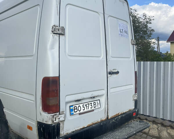 Белый Фольксваген ЛТ, объемом двигателя 2.46 л и пробегом 100 тыс. км за 14000 $, фото 11 на Automoto.ua