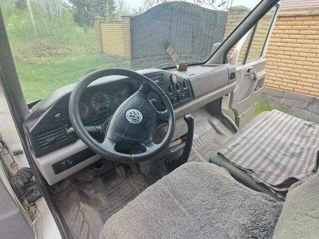 Белый Фольксваген ЛТ, объемом двигателя 2.46 л и пробегом 447 тыс. км за 6500 $, фото 8 на Automoto.ua