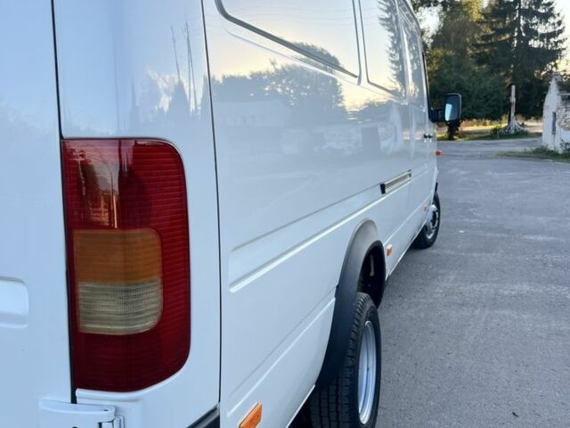 Белый Фольксваген ЛТ, объемом двигателя 2.8 л и пробегом 310 тыс. км за 13500 $, фото 10 на Automoto.ua