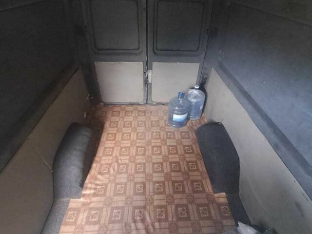 Белый Фольксваген ЛТ, объемом двигателя 2.46 л и пробегом 447 тыс. км за 6500 $, фото 6 на Automoto.ua