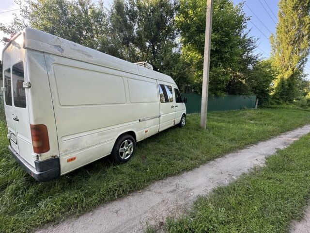 Белый Фольксваген ЛТ, объемом двигателя 2.5 л и пробегом 86 тыс. км за 8700 $, фото 6 на Automoto.ua
