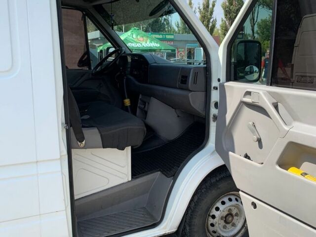 Білий Фольксваген ЛТ, об'ємом двигуна 2.5 л та пробігом 350 тис. км за 5000 $, фото 5 на Automoto.ua