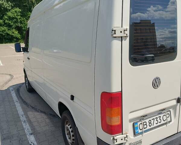 Белый Фольксваген ЛТ, объемом двигателя 2.5 л и пробегом 305 тыс. км за 8500 $, фото 2 на Automoto.ua