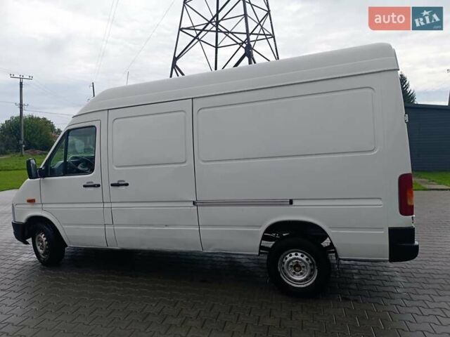 Білий Фольксваген ЛТ, об'ємом двигуна 2.46 л та пробігом 460 тис. км за 6900 $, фото 2 на Automoto.ua