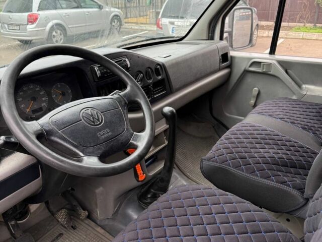 Белый Фольксваген ЛТ, объемом двигателя 2.5 л и пробегом 350 тыс. км за 5999 $, фото 15 на Automoto.ua