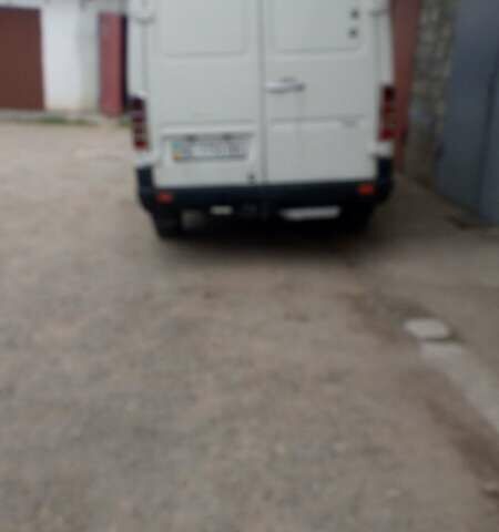 Белый Фольксваген ЛТ, объемом двигателя 2.46 л и пробегом 375 тыс. км за 7500 $, фото 1 на Automoto.ua