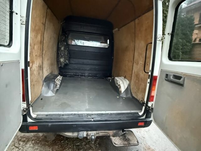 Білий Фольксваген ЛТ, об'ємом двигуна 2.8 л та пробігом 400 тис. км за 9000 $, фото 6 на Automoto.ua