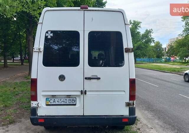 Белый Фольксваген ЛТ, объемом двигателя 2.5 л и пробегом 520 тыс. км за 6800 $, фото 3 на Automoto.ua