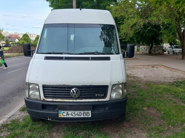 Белый Фольксваген ЛТ, объемом двигателя 2.5 л и пробегом 520 тыс. км за 6800 $, фото 1 на Automoto.ua
